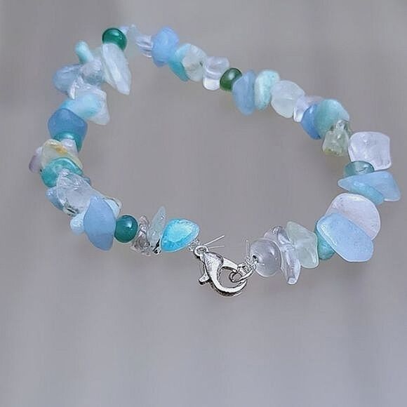 Handmade mixed gemstone stretch bracelet - Picture 4 of 7